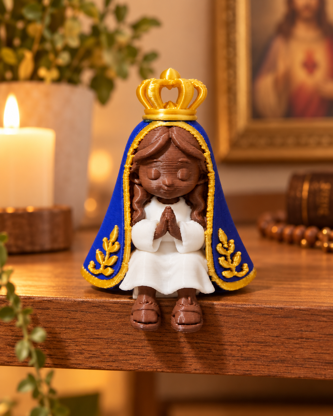 Mini Nossa Senhora de Aparecida sentada